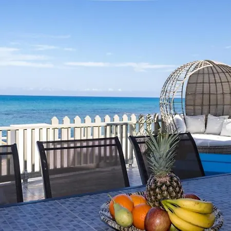 Zen Beachfront *